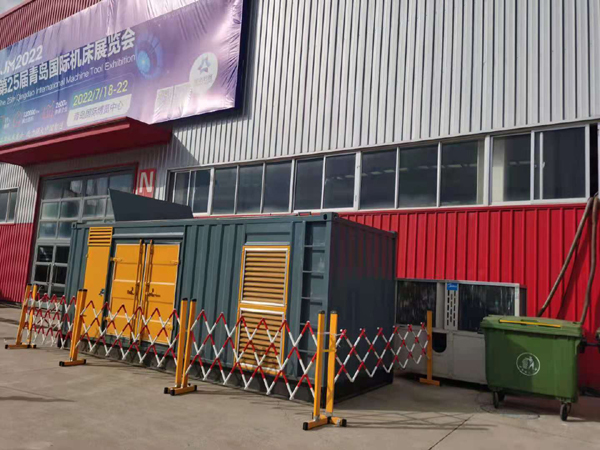 盘锦一起发电机滑环环火停机事件分析报告