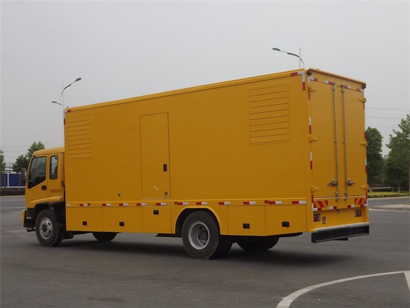 盘锦发电车出租- 柴油发电机油箱怎么清洗