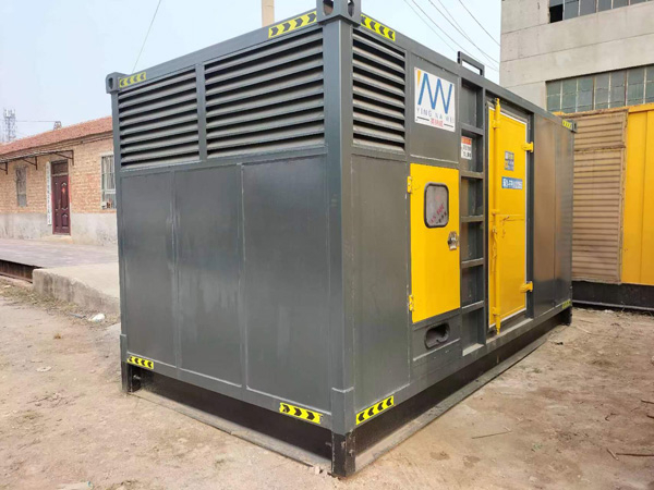 盘锦柴油发电机输出电流大小是有什么决定的？