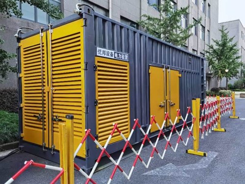 盘锦如何使用转速表检查发动机的转速？