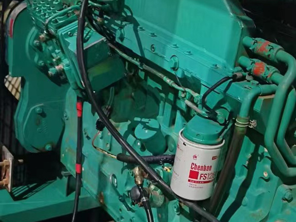 盘锦如何确定新的发电机组控制系统是否与原系统兼容？