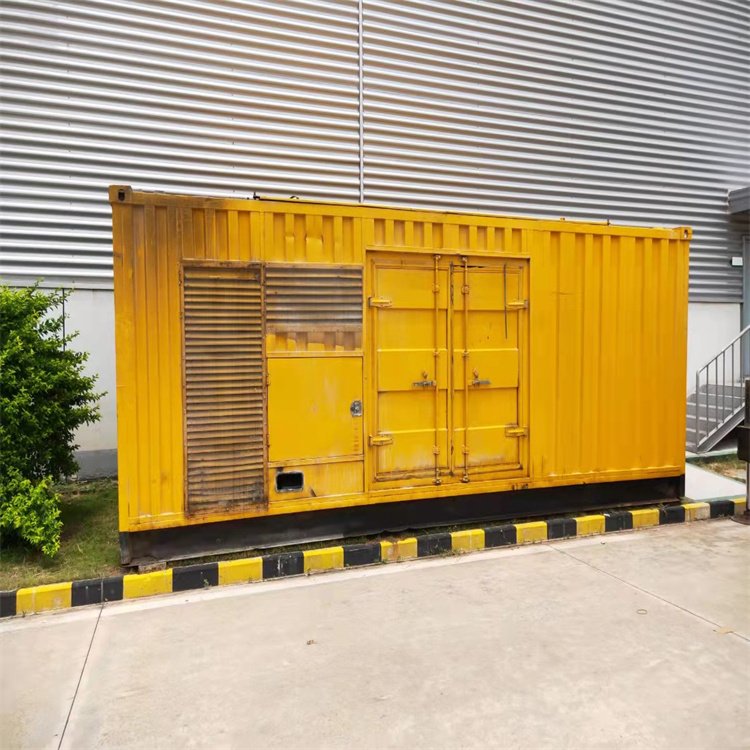 盘锦柴油发电机组在冬季启动前如何对燃油系统进行预热？